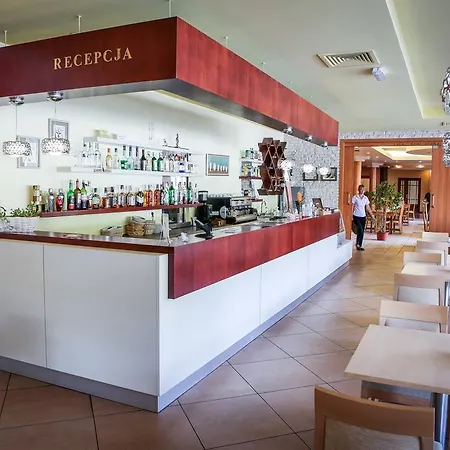 Eden Bis Hotel Rydzyna